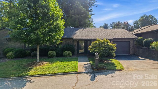 103 Briar Ridge Circle, Winston Salem, NC 27104