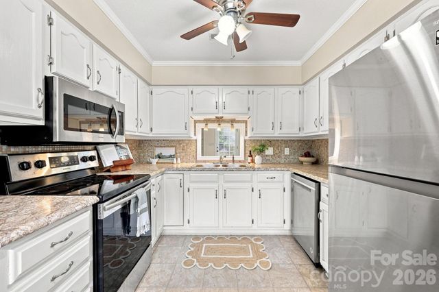103 Briar Ridge Circle, Winston Salem, NC 27104