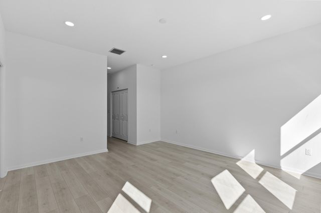 4404 Longwood Lake Square, The Acreage, FL 33470