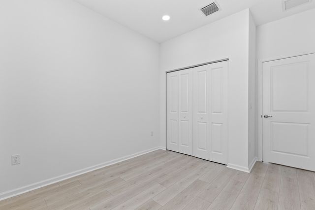 4404 Longwood Lake Square, The Acreage, FL 33470