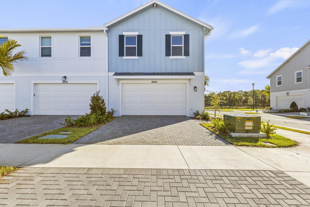 4404 Longwood Lake Square, The Acreage, FL 33470