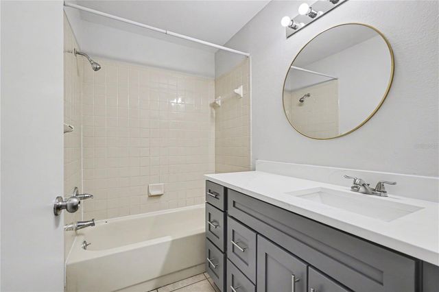 13618 LARAWAY DRIVE, Riverview, FL 33579
