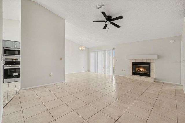 13618 LARAWAY DRIVE, Riverview, FL 33579