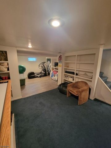 2221 Coles Ave, Scotch Plains Twp., NJ 07076