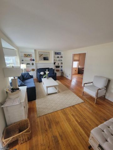 2221 Coles Ave, Scotch Plains Twp., NJ 07076