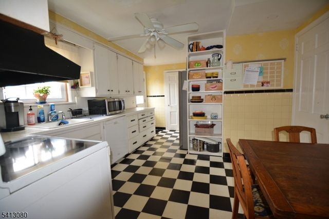 2221 Coles Ave, Scotch Plains Twp., NJ 07076