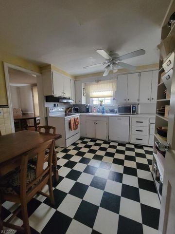 2221 Coles Ave, Scotch Plains Twp., NJ 07076