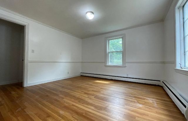 90 Cabot St, Waltham, MA 02453