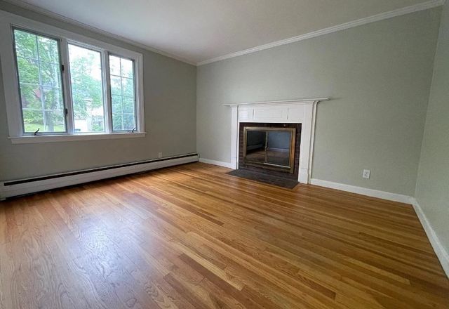 90 Cabot St, Waltham, MA 02453