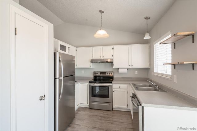 3805 Blazingwood Way, Colorado Springs, CO 80918