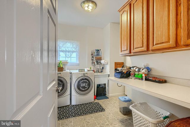 1205 BAYSIDE RD, Baltimore, MD 21221