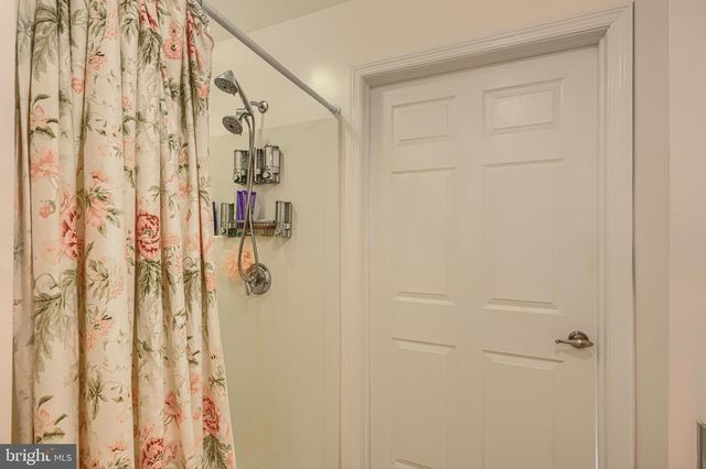 1205 BAYSIDE RD, Baltimore, MD 21221