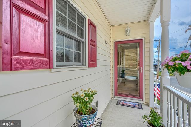1205 BAYSIDE RD, Baltimore, MD 21221
