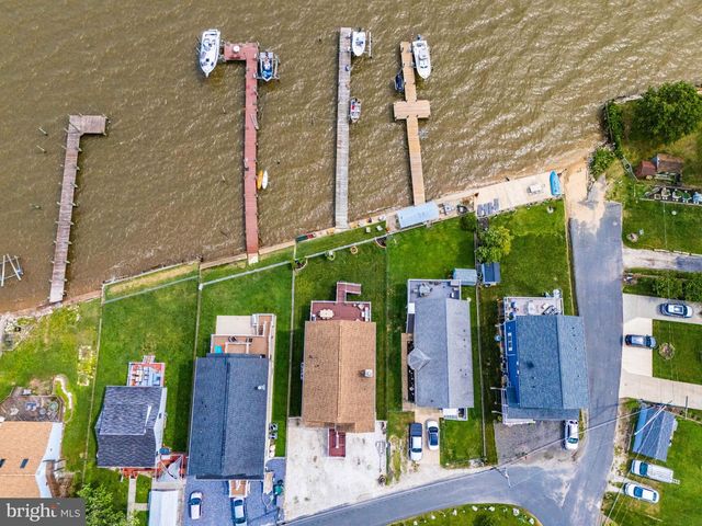 1205 BAYSIDE RD, Baltimore, MD 21221
