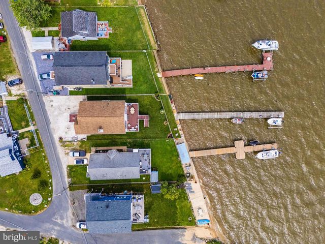 1205 BAYSIDE RD, Baltimore, MD 21221