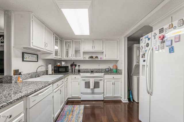 2234 Hickory Run, Graham, NC 27253