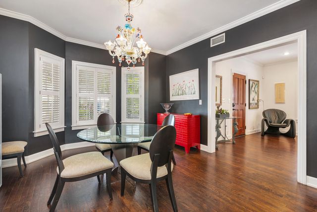 294 Queens Court, West Palm Beach, FL 33401