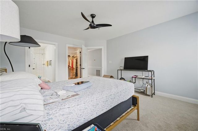 4 Harbor Watch Dr Unit 508, Chesapeake, VA 23320