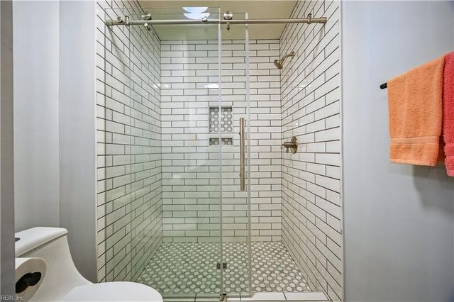 4 Harbor Watch Dr Unit 508, Chesapeake, VA 23320