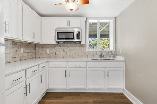 318 W Lee Etta Dr, Gallatin, TN 37066