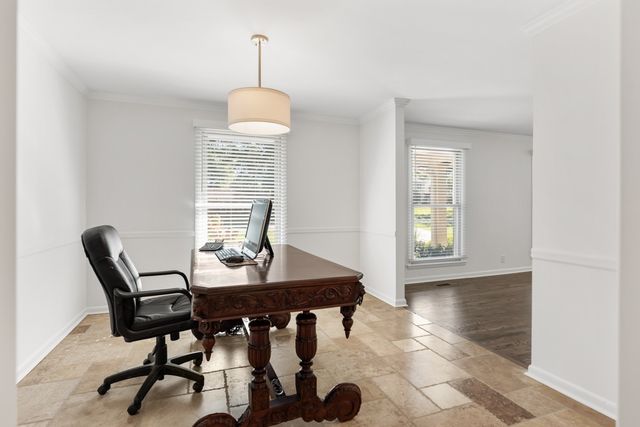 318 W Lee Etta Dr, Gallatin, TN 37066