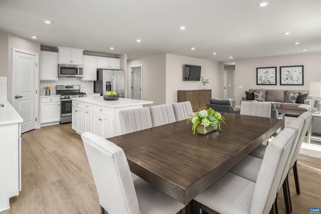 143 SEQUOIA DR, Barboursville, VA 22923