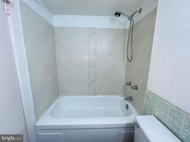 596 WEST CT, Glen Burnie, MD 21061