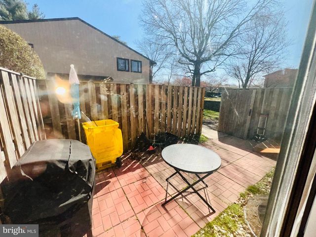 596 WEST CT, Glen Burnie, MD 21061