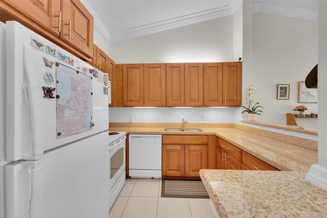 808 Republic Court 808, Deerfield Beach, FL 33442