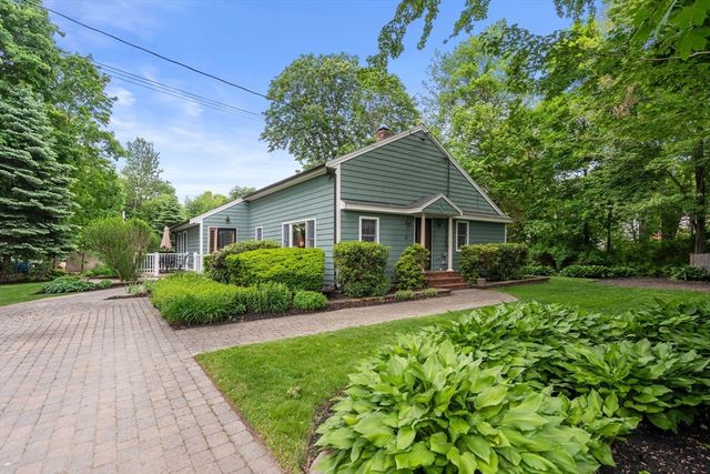 18 Ivy Rd, Littleton, MA 01460