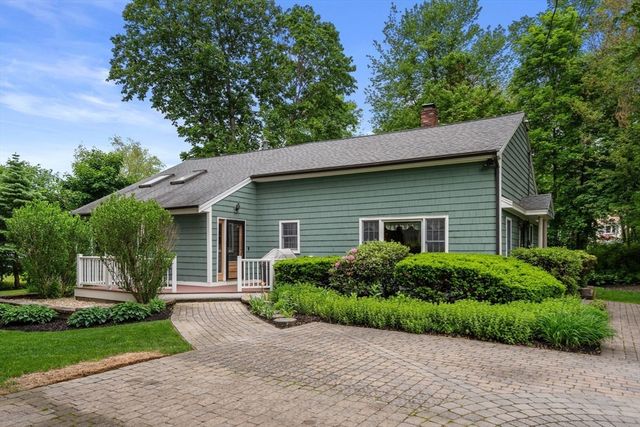 18 Ivy Rd, Littleton, MA 01460