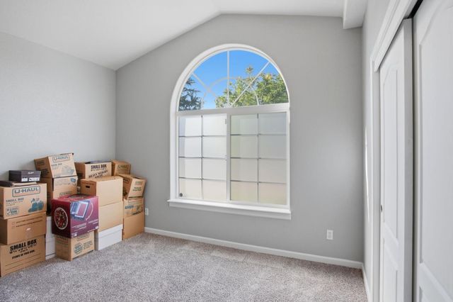 215 E Hawkeye Ave, Turlock, CA 95380