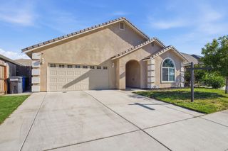 215 E Hawkeye Ave, Turlock, CA 95380