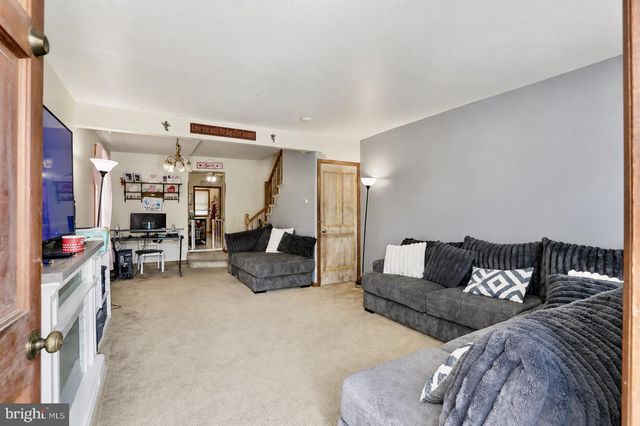 249 SUMMIT AVE, Hagerstown, MD 21740