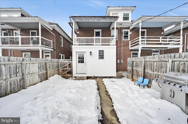 61 PARK AVE, Ephrata, PA 17522