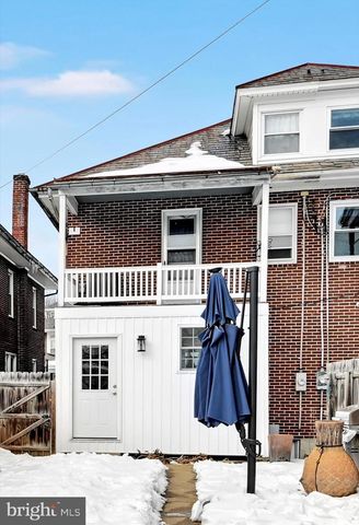 61 PARK AVE, Ephrata, PA 17522