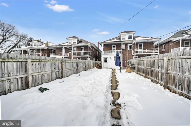 61 PARK AVE, Ephrata, PA 17522