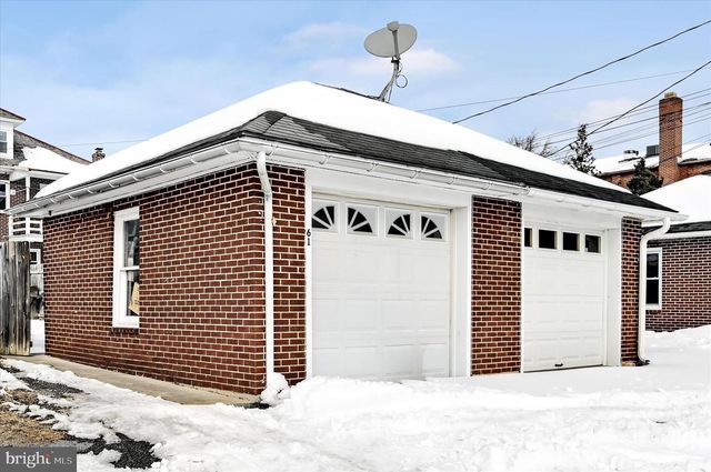 61 PARK AVE, Ephrata, PA 17522