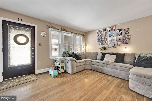 61 PARK AVE, Ephrata, PA 17522