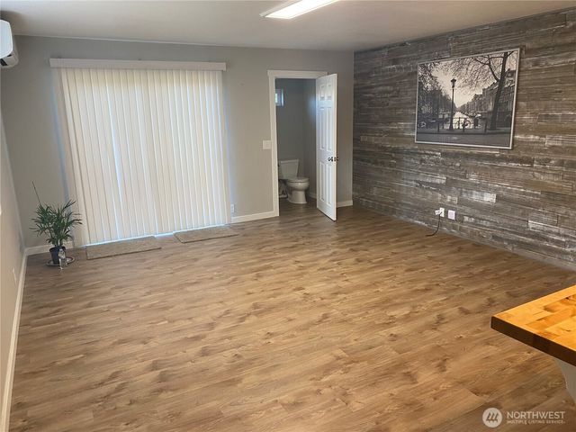 802 Hanford Avenue, Bremerton, WA 98310