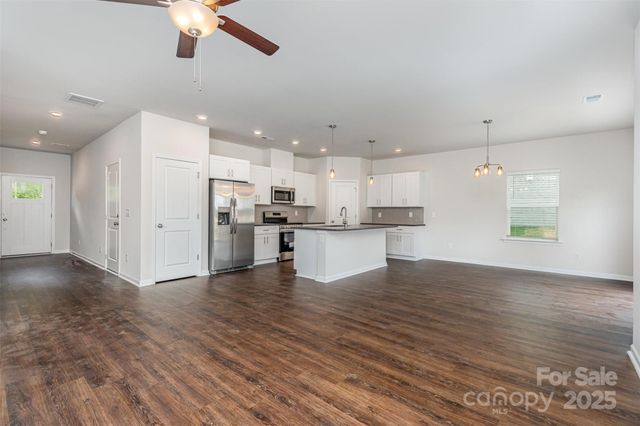 3030 Breslin Street, Charlotte, NC 28214
