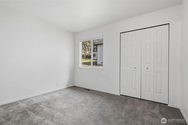 70 SW Roeder Drive, Oak Harbor, WA 98277