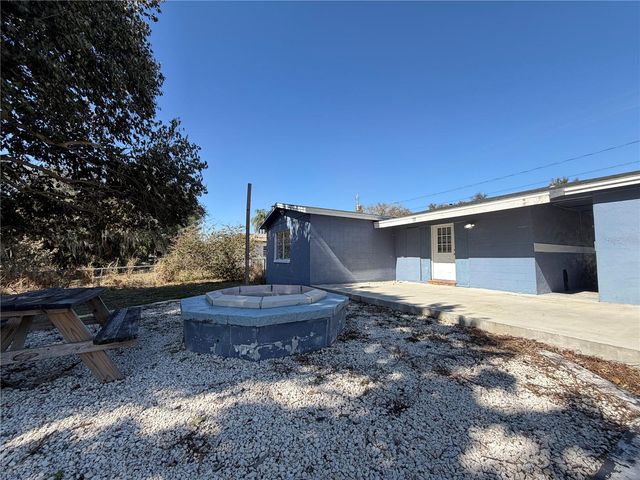 922 MARTIN LUTHER KING BOULEVARD NE, Winter Haven, FL 33881