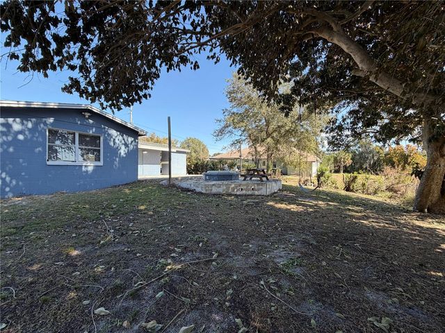 922 MARTIN LUTHER KING BOULEVARD NE, Winter Haven, FL 33881