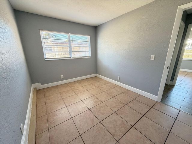 922 MARTIN LUTHER KING BOULEVARD NE, Winter Haven, FL 33881