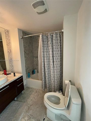 253 NE 2nd Street 632, Miami, FL 33132
