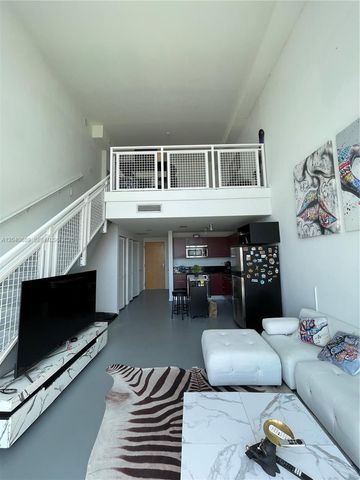253 NE 2nd Street 632, Miami, FL 33132