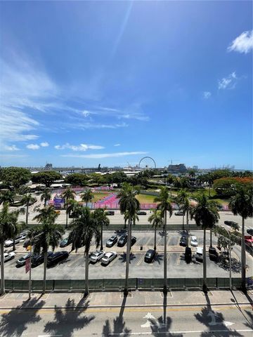 253 NE 2nd Street 632, Miami, FL 33132
