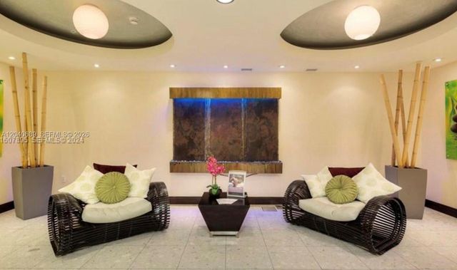 253 NE 2nd Street 632, Miami, FL 33132