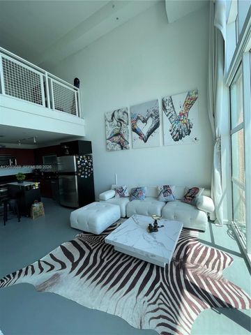 253 NE 2nd Street 632, Miami, FL 33132